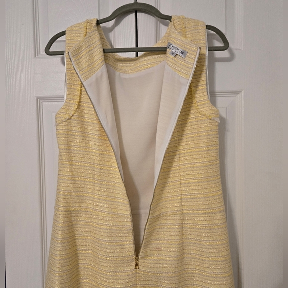 Kay Unger Sleeveless Yellow Tweed Dress, Size 10 - Picture 7 of 10